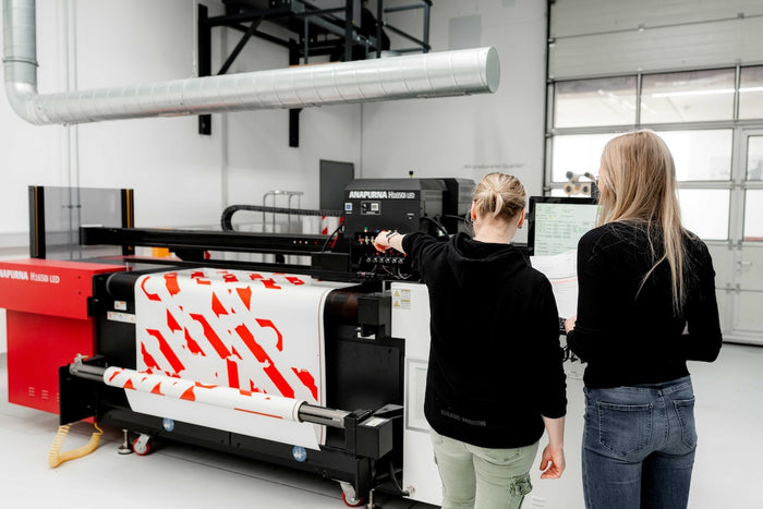 Effiziente Folienapplikation mit dem Rolls Roller